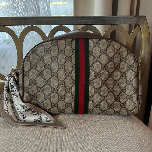 Vintage Gucci Handbag - Picture 5 of 9